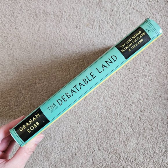 4/$25 The Debatable Land‎ by Graham Robb - Hardcover - Picture 3 of 5